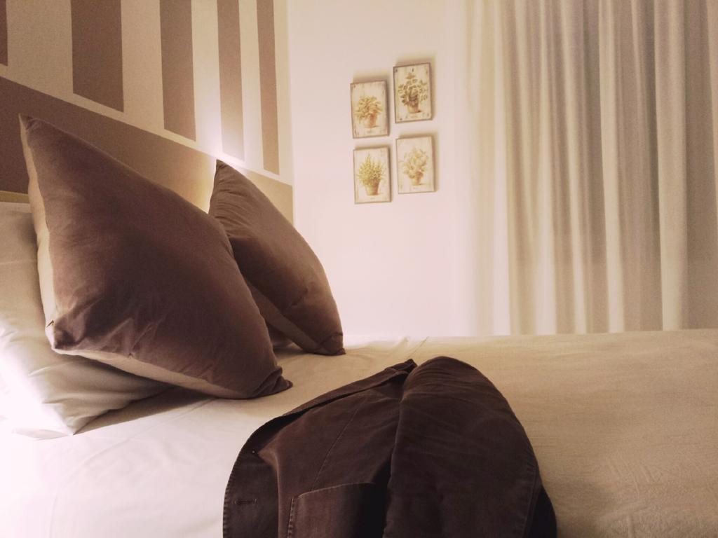 Hotel Rosalba פרוג'ה מראה חיצוני תמונה