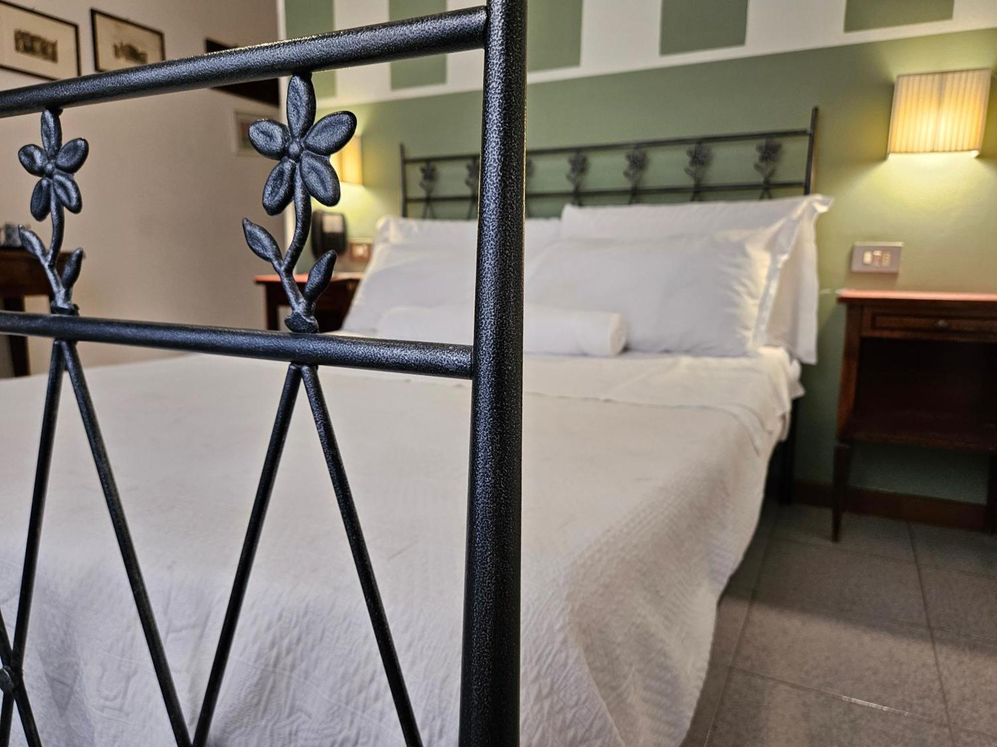 Hotel Rosalba פרוג'ה מראה חיצוני תמונה