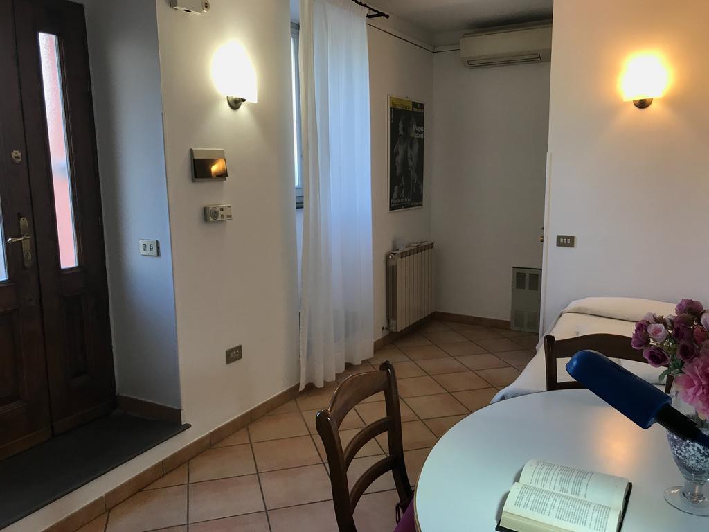 Hotel Rosalba פרוג'ה מראה חיצוני תמונה